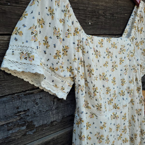 Cotton and Rye - Floral Print Midi-Dress