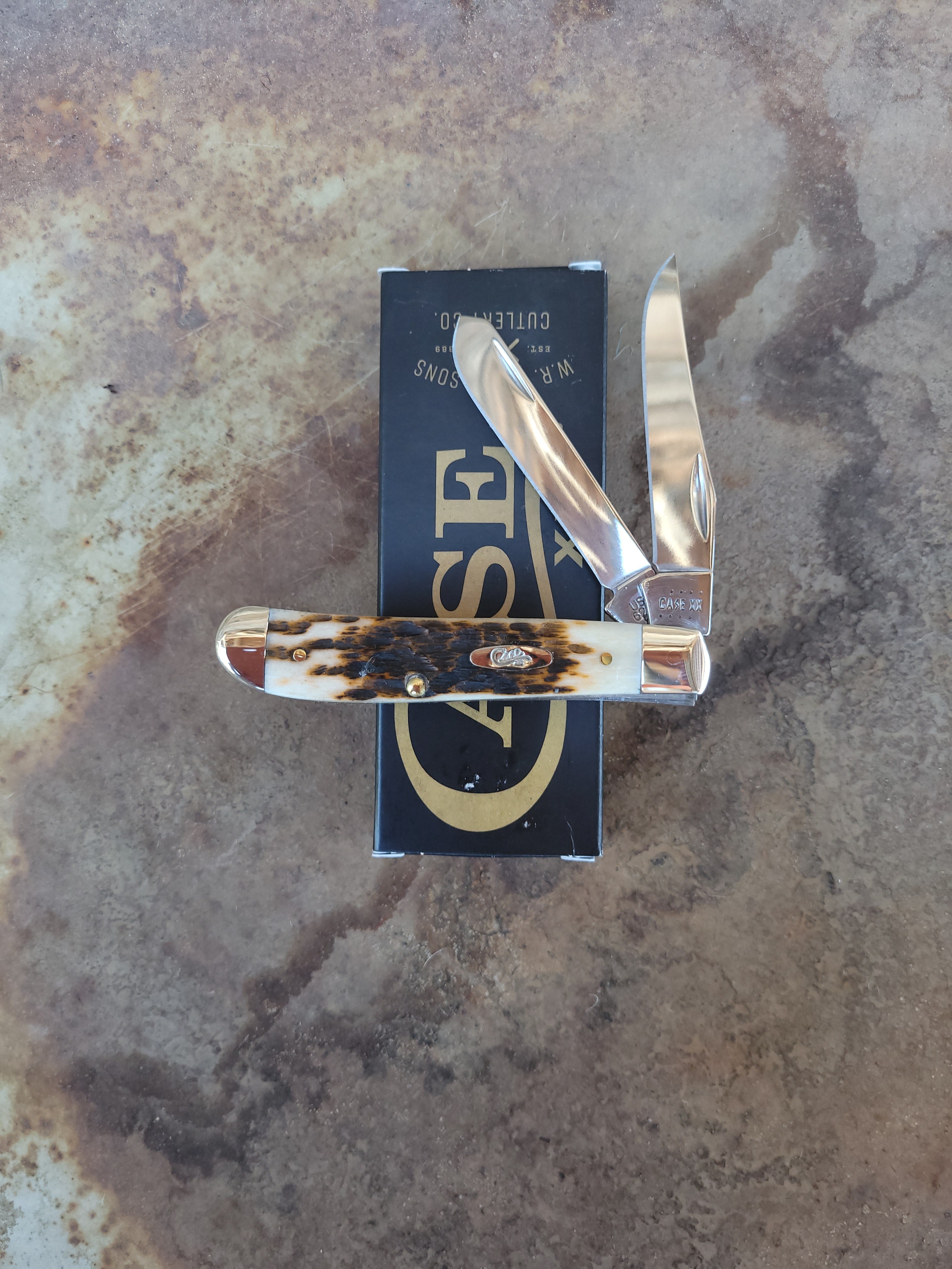 Case Knife - 00013 Amber Bone Peach Seed Jig Mini Trapper