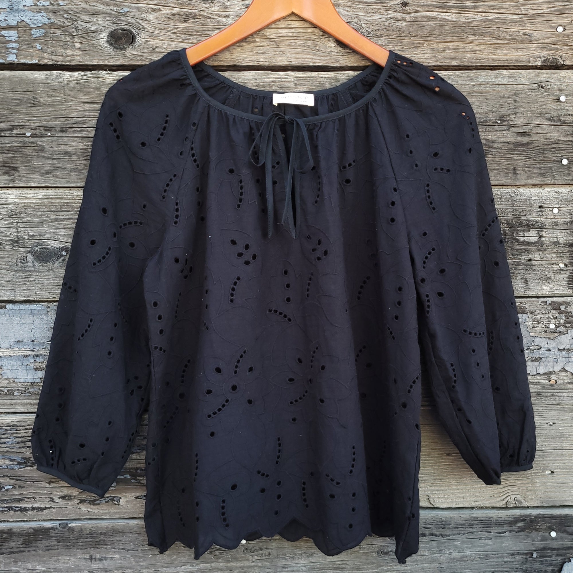 Lovestitch - Black Eyelet 3/4 Sleeve Blouse