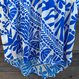 GiGio - Blue and White Flutter Sleeve Blouse