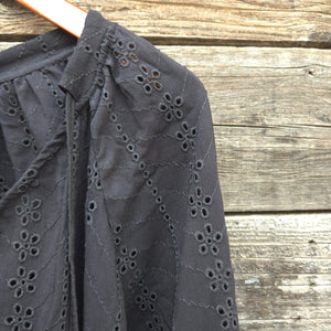 Angie - Eyelet Top - Black