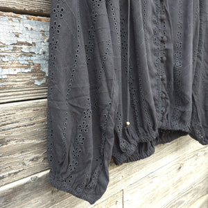 Angie - Eyelet Top - Black