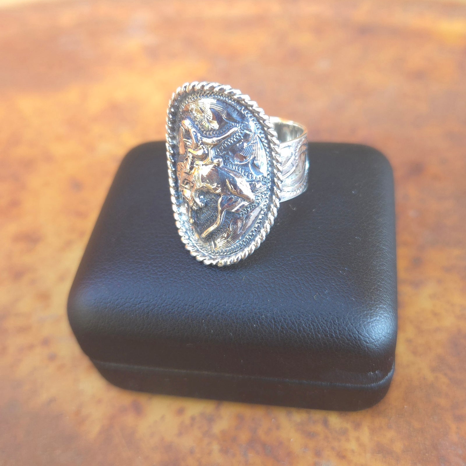 Vogt - Turn 'Em Loose Silver Bronc Ring