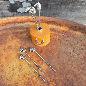 Vagabond House - Lucky Horse Cheese Pick Set