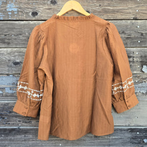 Oddi - Crinkle Gauze and Embroidered Blouse - Brown
