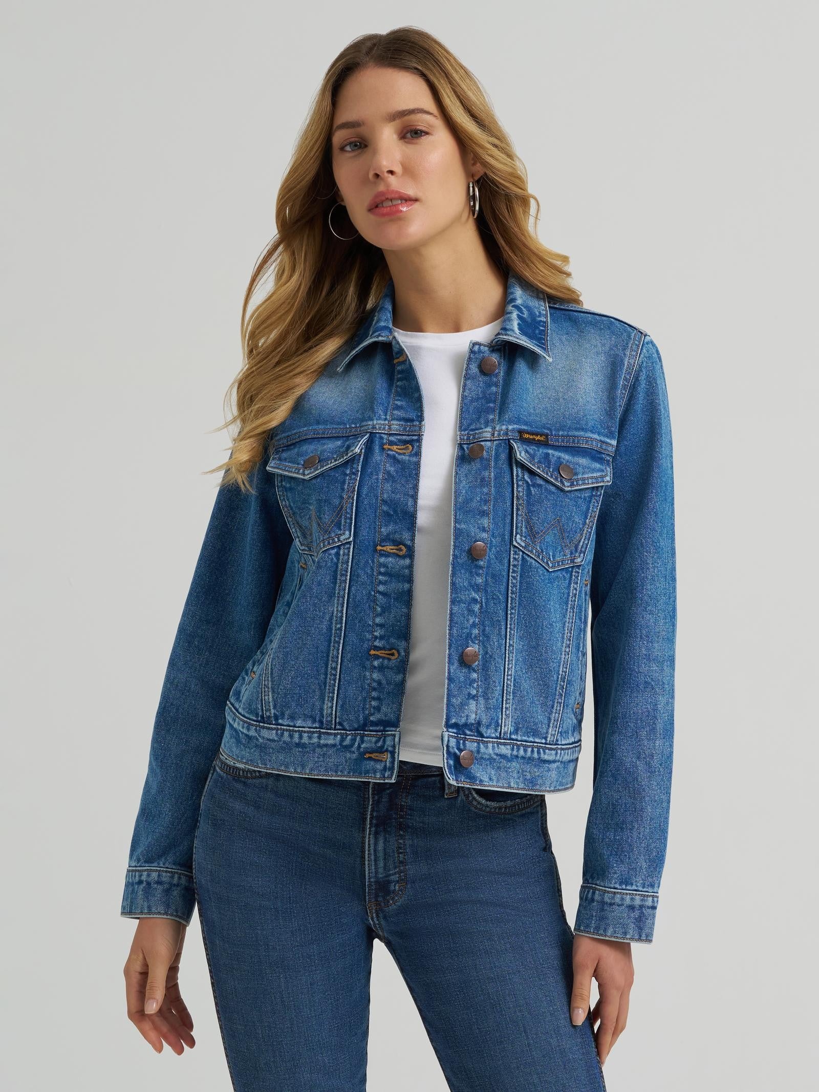 Wrangler Women's Iconic Jean Jacket - Dark Denim