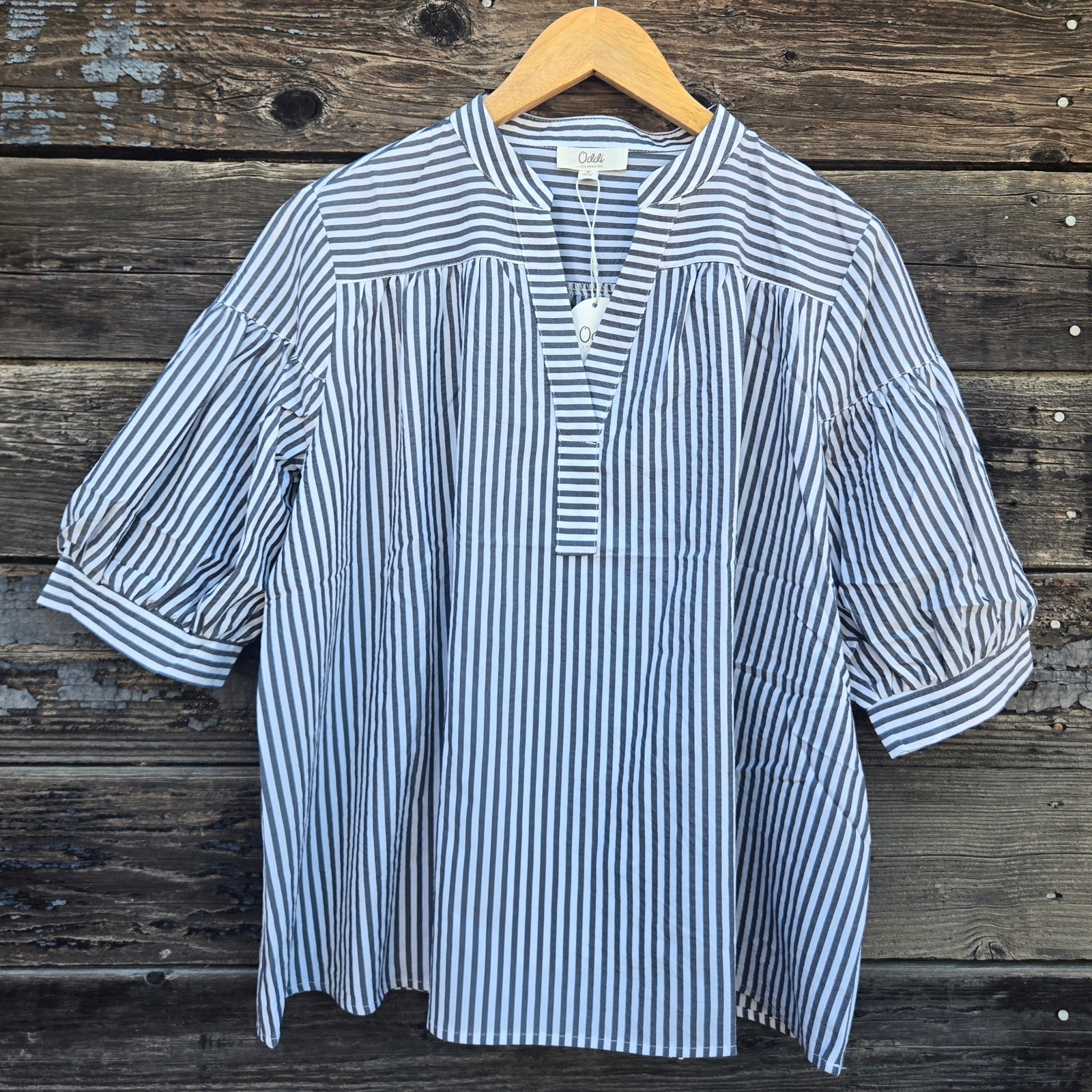 Oddi - Striped Short Sleeved Blouse - Black and White