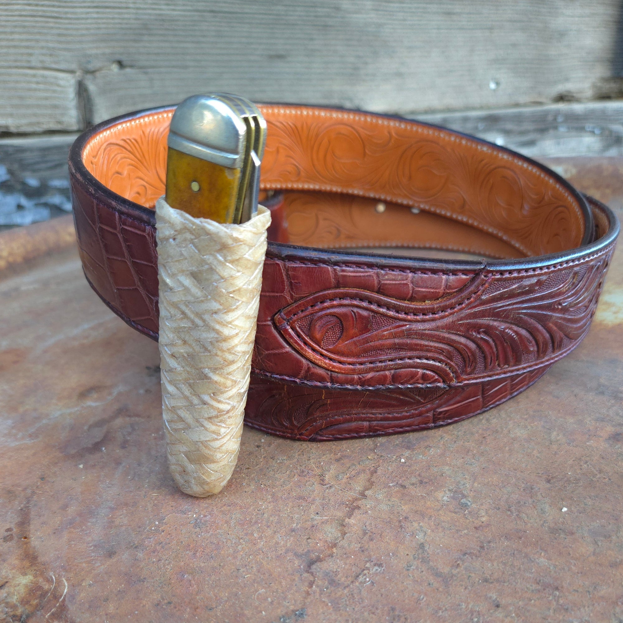 Rawhide Braided Knife Sheath - Vertical