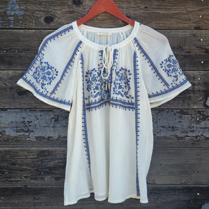 Lovestitch - White Embroidered Short Sleeve Blouse