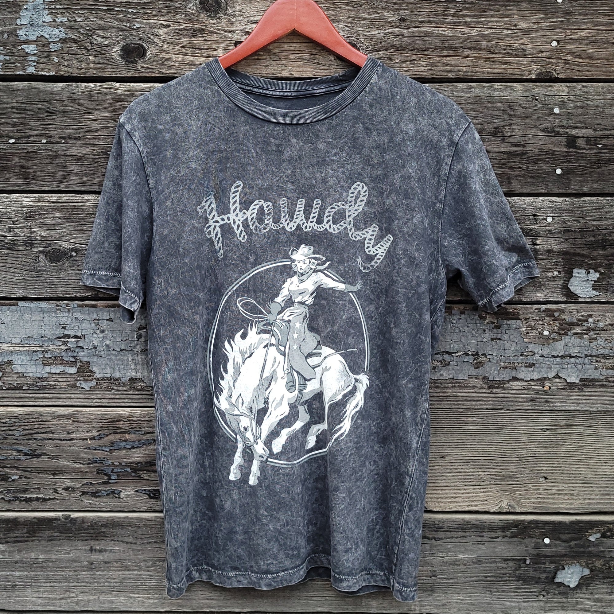 Lotus Fashion - Howdy Mineral Wash T-Shirt - Black