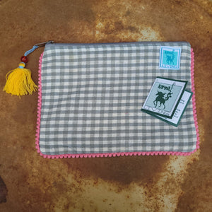 Gingham Painted Bronc Pouch