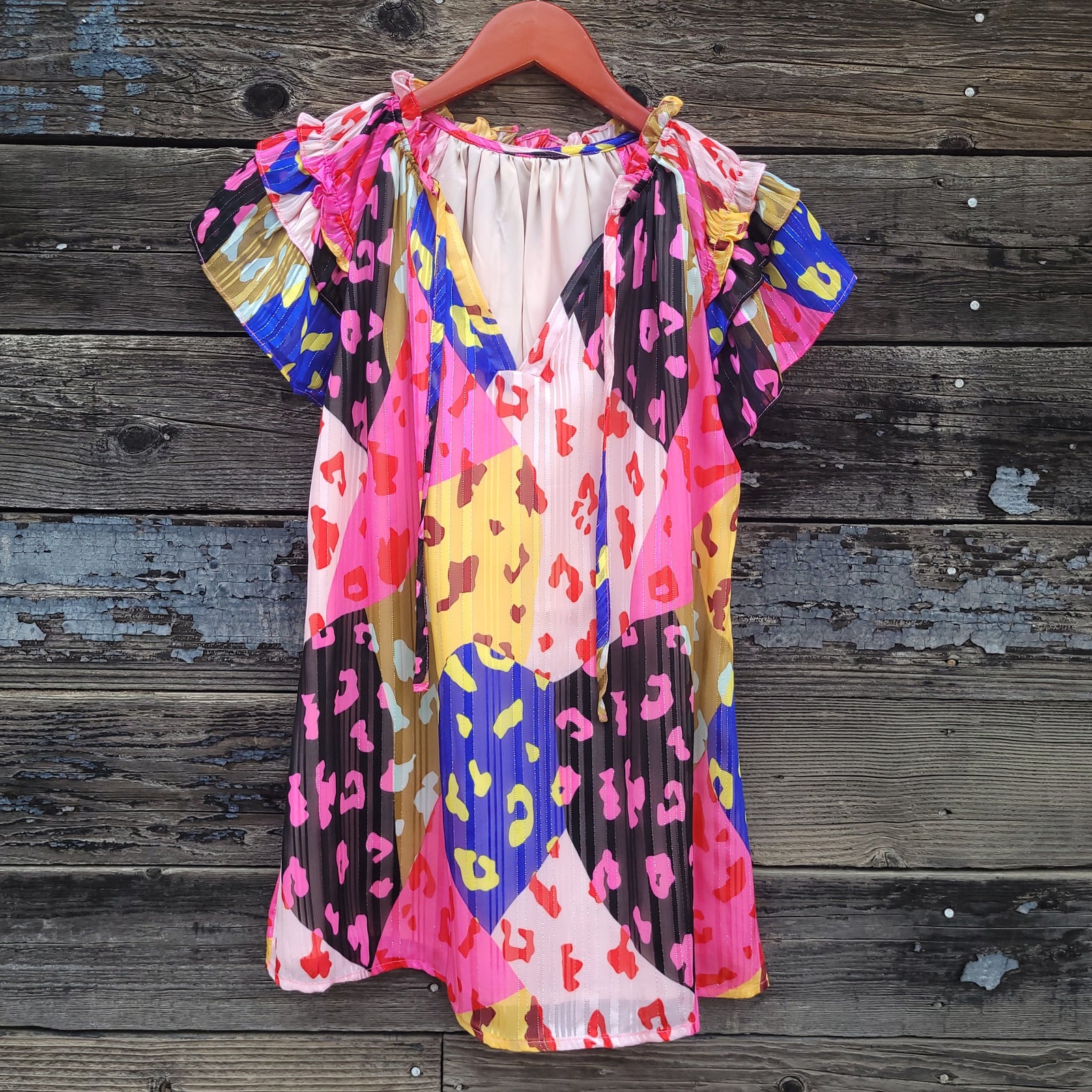 Leopard Print Cap Sleeved Ruffled Blouse