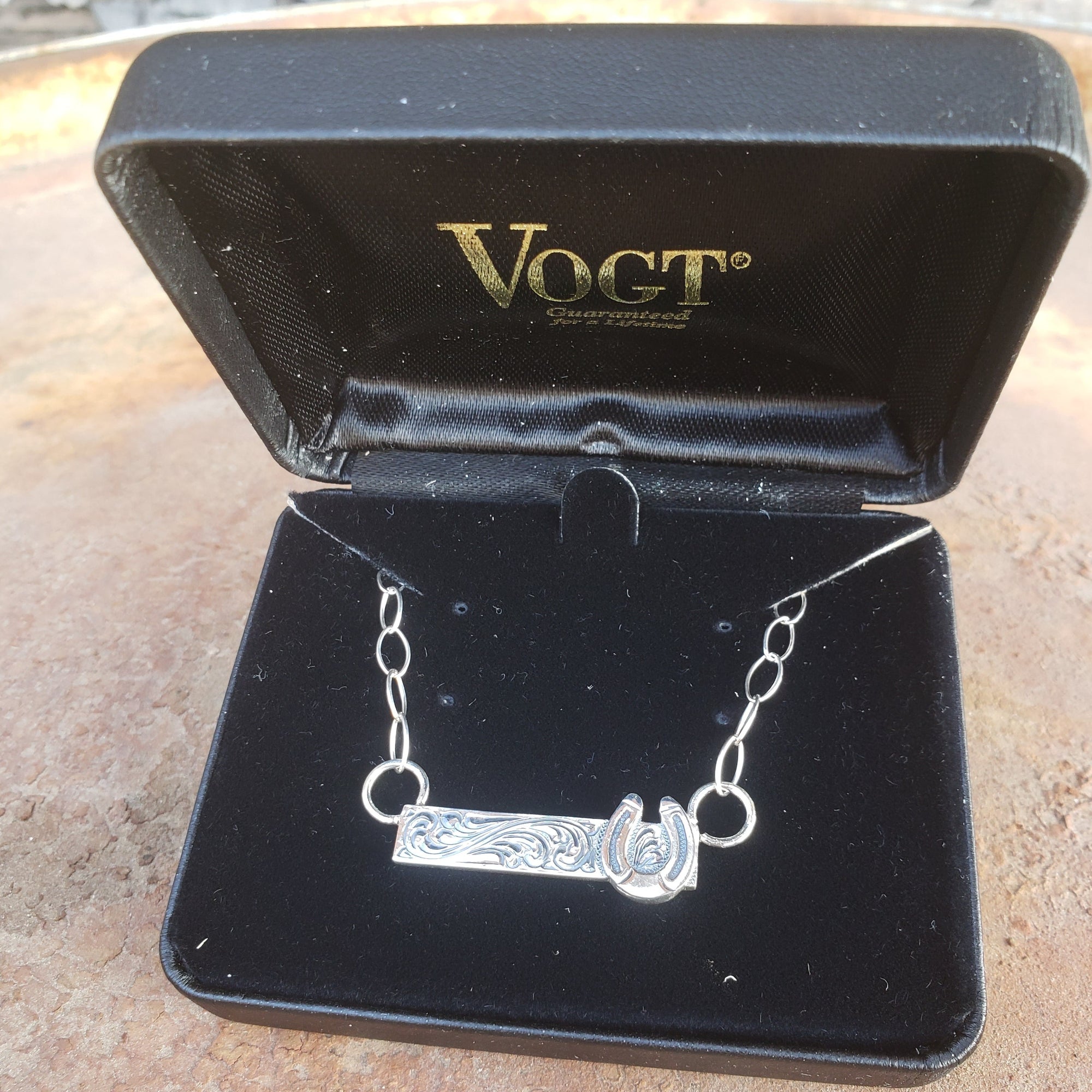 Vogt - Lucky Bar Necklace