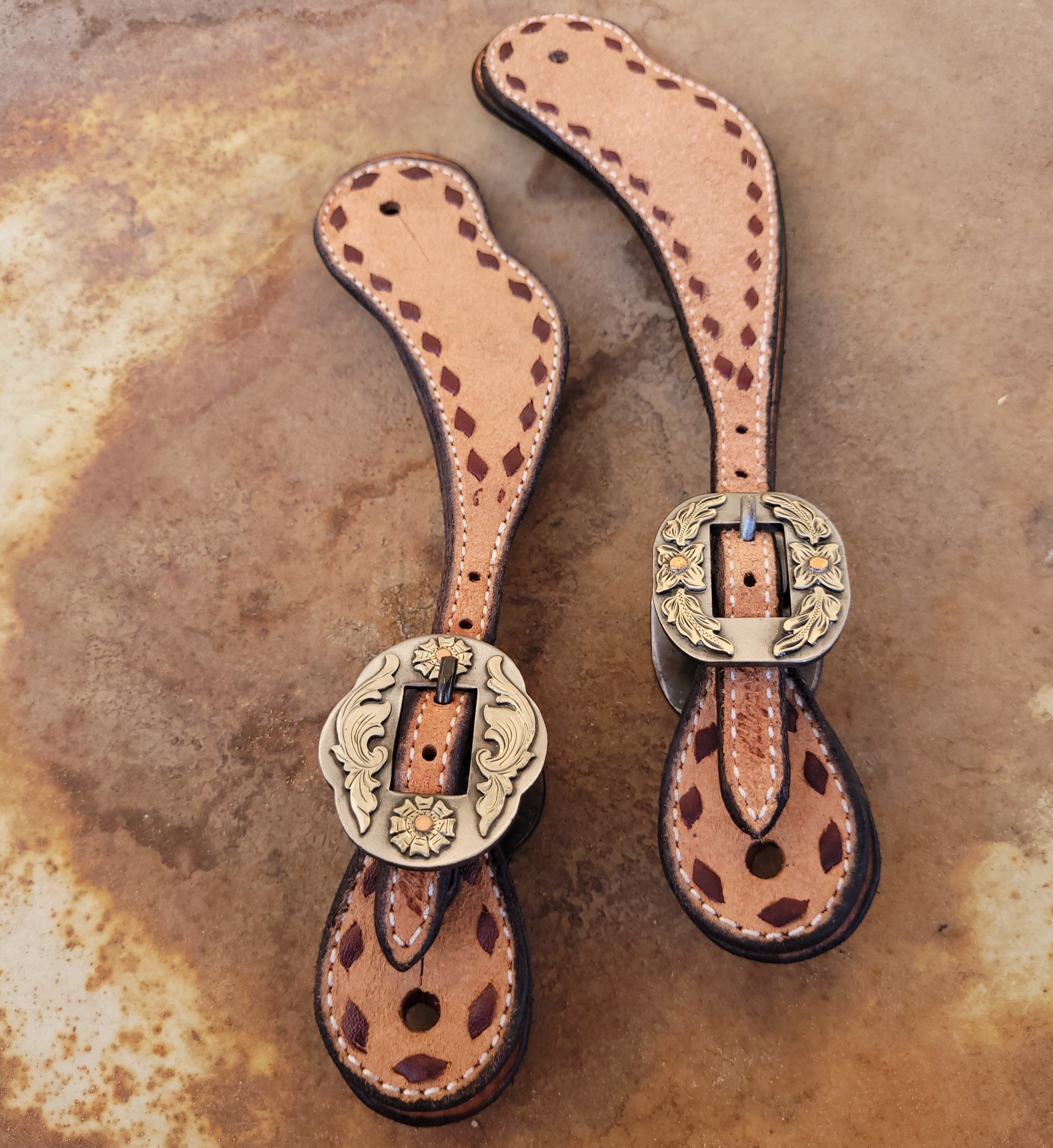 Spur Strap - Women's/Youth Roughout Buckstitched - Custom Buckles